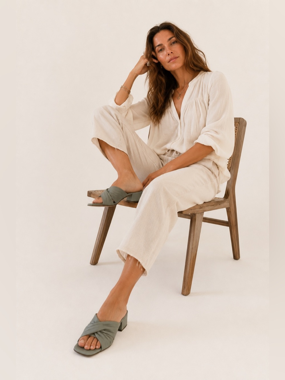 Eileen Fisher Twist Slide Sandals Sage Green Leather Wedge 11